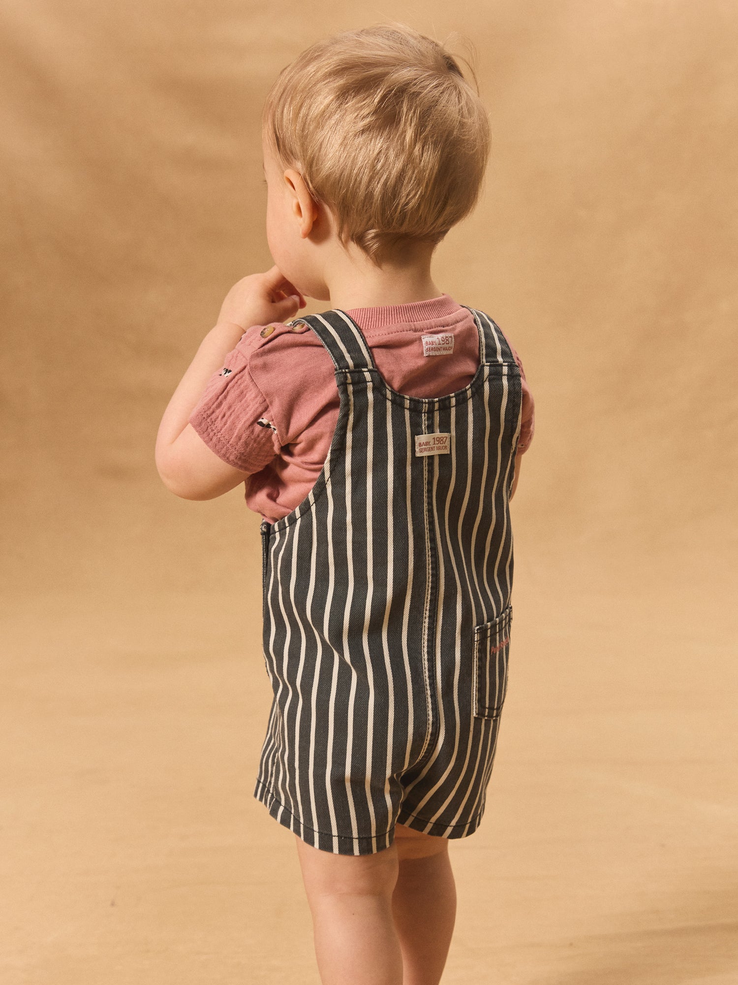tmp/68893507776/products/c0db5e46-39e5-471b-a68f-a120930645fd/25E1BGR1SAC_J916_2d5ed69a7-ce93-4dcf-b1c1-4afba0ea1522.jpg
